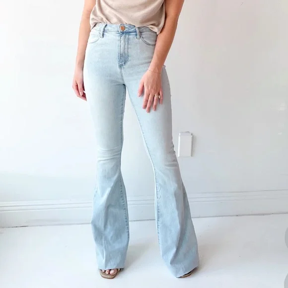 Articles Of Society Jeans Articles Of Society Never Worn Light